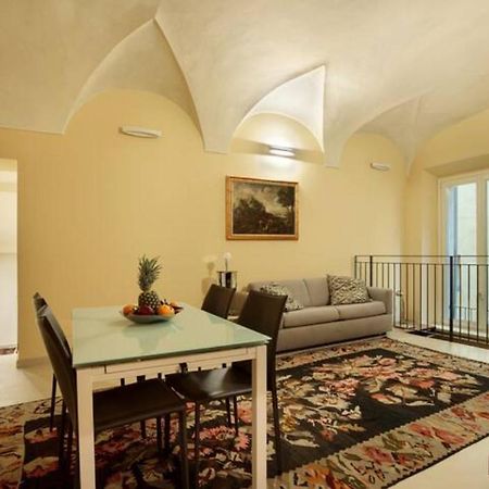 Charming Apartment In Parma/ Teatro Regio / Wifi المظهر الخارجي الصورة