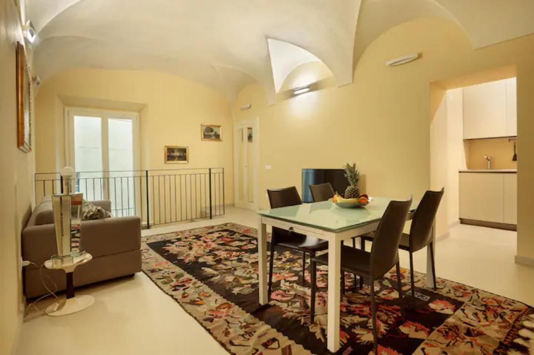Charming Apartment In Parma/ Teatro Regio / Wifi المظهر الخارجي الصورة