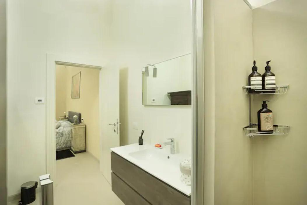 Charming Apartment In Parma/ Teatro Regio / Wifi المظهر الخارجي الصورة